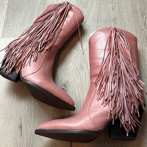New without box Jeffrey Campbell Orville fringe boots
